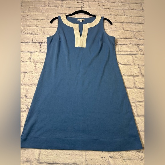 New York & Company Blue/White Trim Sleeveless VNeck Dress. Size Medium. - Picture 6 of 8